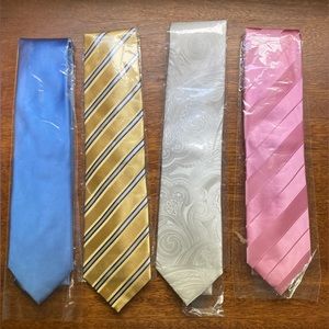 Donald Trump ties (4)